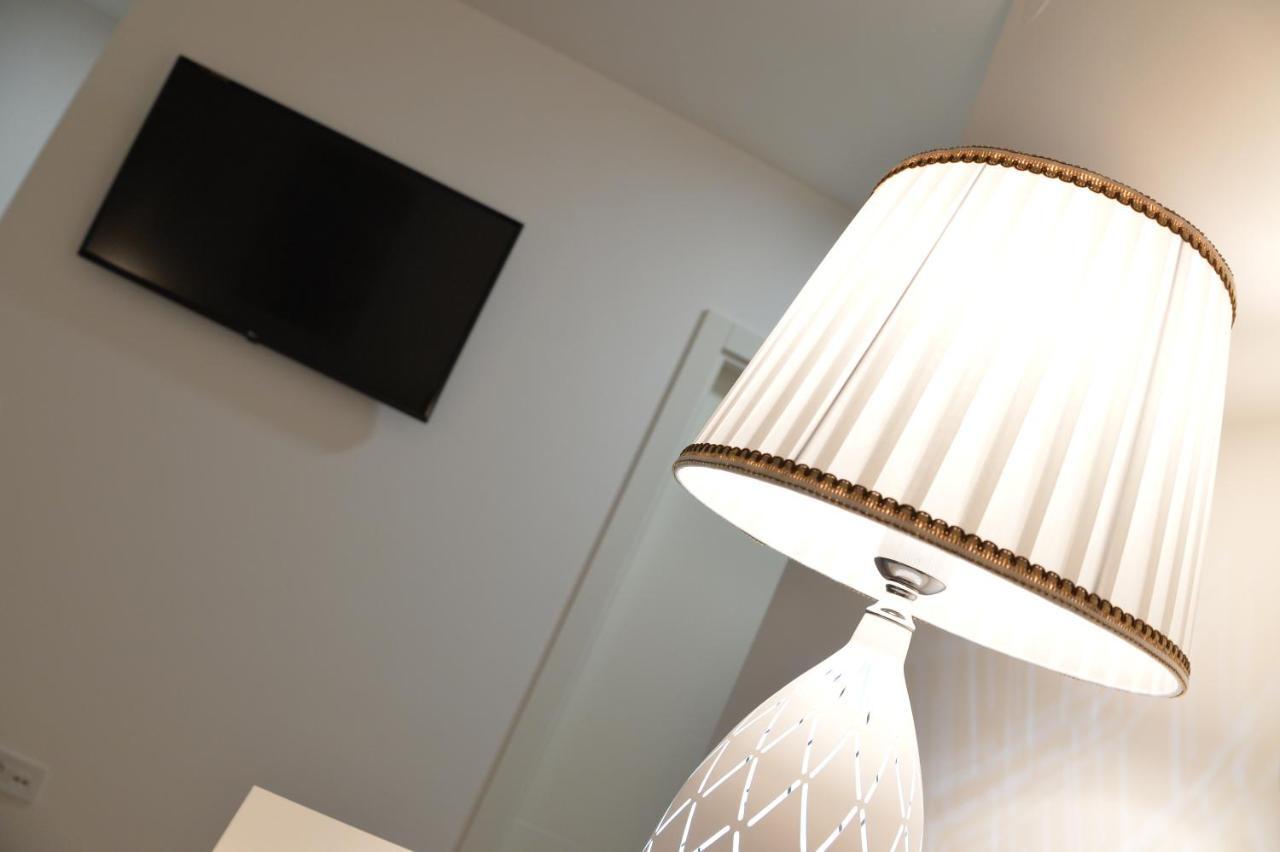 Pupin Palata Business Apartman B5 Novi Sad Dış mekan fotoğraf